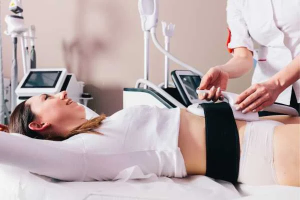 woman having body sculpting to help improve her body image and her mental health Waltham Forest